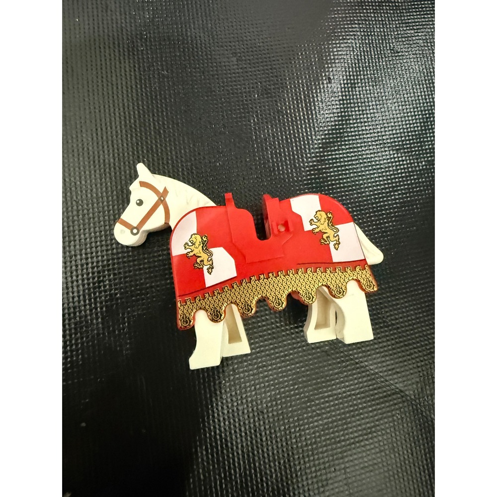 LEGO Castle White Horse with Red Lion Barding Gold Trim Medieval Knight Steed